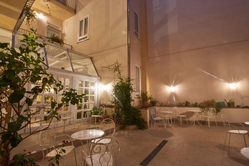 Cas'e Charming House 3*